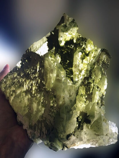 Madagascar Epidot Phantom Quartz - Image 7